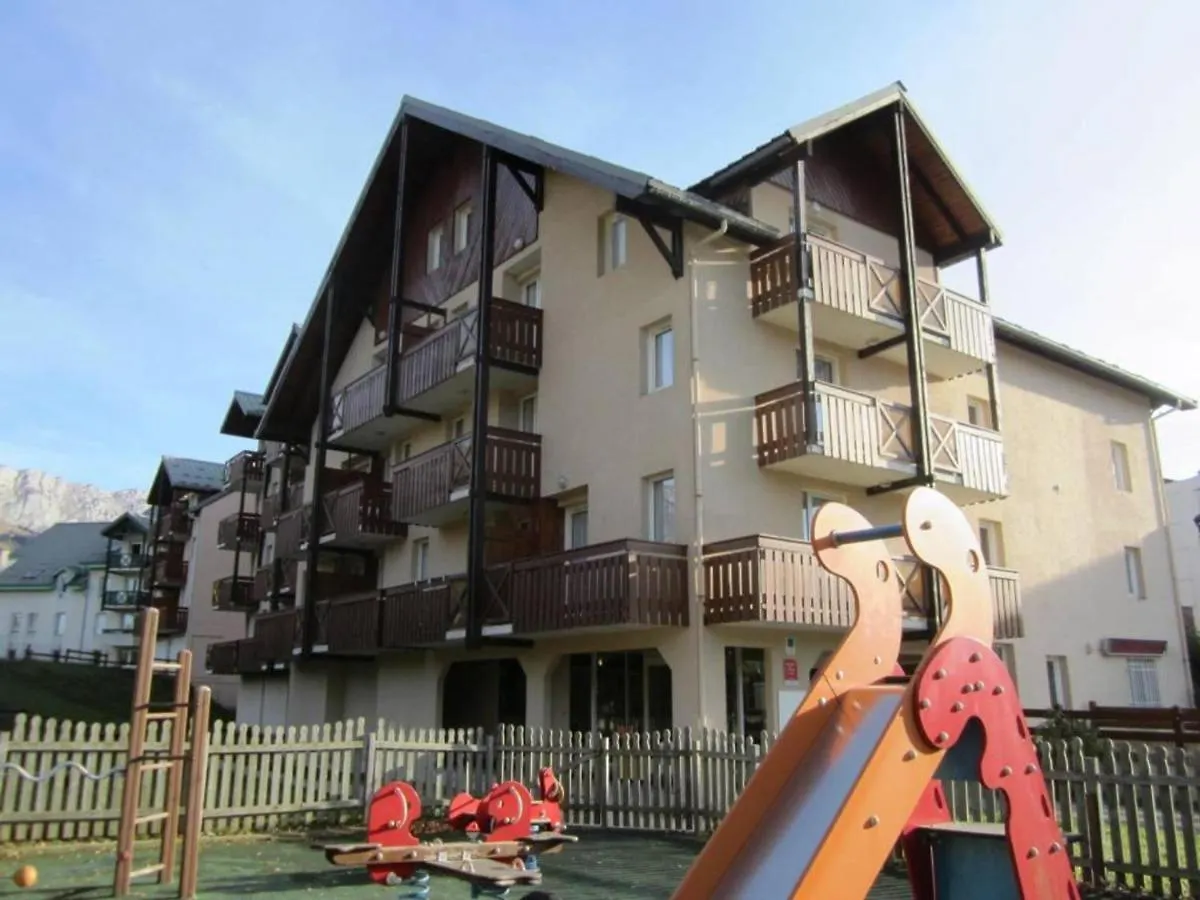 Apartment Studio Ideal Famille Avec Piscine Et Balcon A Villard-De-Lans - Fr-1-689-74